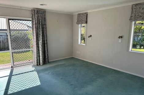Photo of property in 11 Kingsgate Avenue, Havelock North, 4130