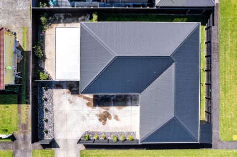 Photo of property in 110 Cracroft Street, Waitara, 4320