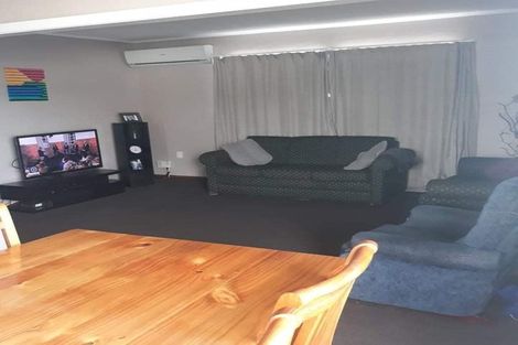 Photo of property in 22 Kettle Avenue, Awapuni, Palmerston North, 4412