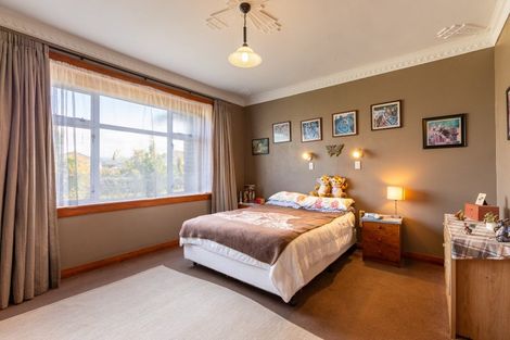 Photo of property in 4 Ranfurly Street, Dannevirke, 4930