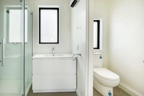 Photo of property in 4 Cross Street, Milton, 9220