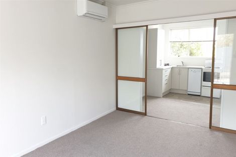 Photo of property in 3/10 Roslyn Terrace, West End, Timaru, 7910