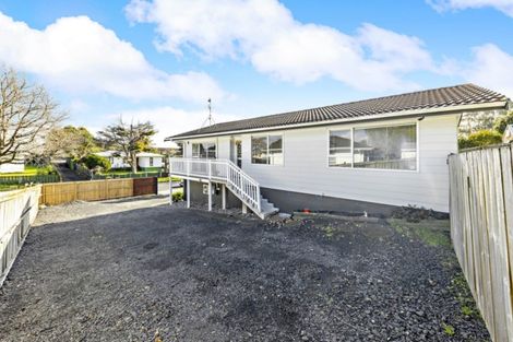 Photo of property in 34 Frobisher Way, Clendon Park, Auckland, 2103