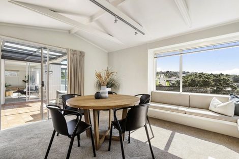 Photo of property in 1/32 Prospect Terrace, Milford, Auckland, 0620