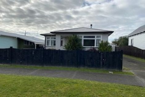 Photo of property in 15 Derby Street, Feilding, 4702