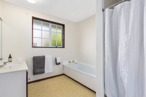 Photo of property in 11 Challis Street, Vauxhall, Dunedin, 9013