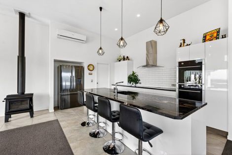 Photo of property in 23 Wheatley Road, Waiohiki, Napier, 4183