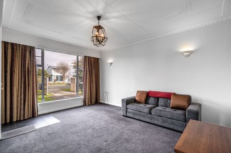 Photo of property in 318 Chelmsford Street, Waverley, Invercargill, 9810