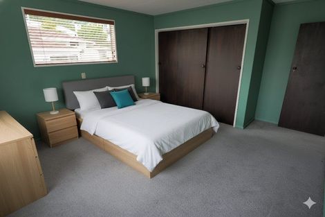 Photo of property in 31 Hicks Close, Whitby, Porirua, 5024