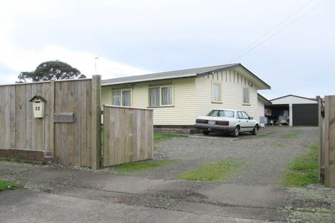 Photo of property in 50 Andrew Avenue, Roslyn, Palmerston North, 4414