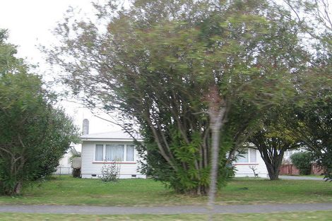 Photo of property in 19 Howard Road, Taradale, Napier, 4112