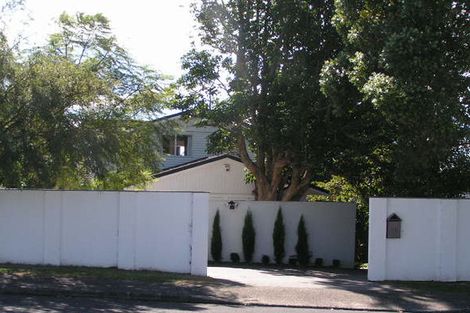 Photo of property in 1/14 Maritime Terrace, Birkenhead, Auckland, 0626