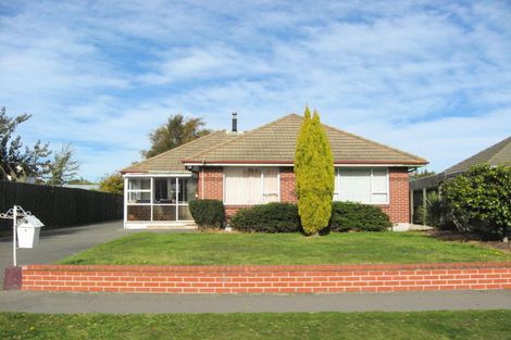Photo of property in 3 Gladson Avenue, Sockburn, Christchurch, 8042