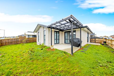 Photo of property in 51 Tawhiti Road, Pukekohe, 2120