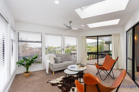 Photo of property in 2 Centaurus Road, Cashmere, Christchurch, 8022