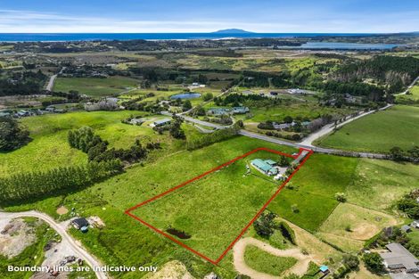 Photo of property in 2214 Cove Road, Mangawhai, Kaiwaka, 0573