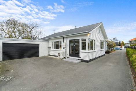 Photo of property in 15 Roa Road, Fendalton, Christchurch, 8041