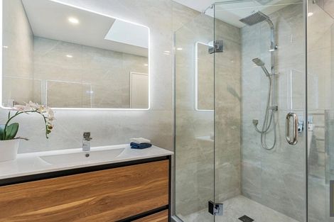 Photo of property in 65 Maungakaraka Road, Karaka, 2580