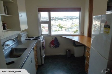 Photo of property in 8/2 Scarborough Terrace, Mount Victoria, Wellington, 6011