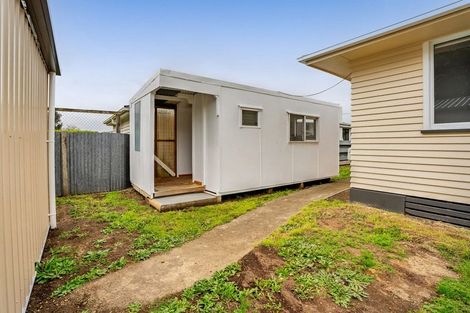 Photo of property in 58 Reid Avenue, Hawera, 4610