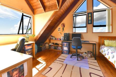 Photo of property in 58 Albatross Road, Red Beach, 0932