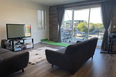 Photo of property in 19 Nephrite Lane, Henderson, Auckland, 0610