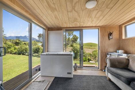 Photo of property in 415 Kirihau Road, Koru, New Plymouth, 4374