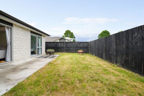 Photo of property in 2/7 Rutherford Street, Chedworth, Hamilton, 3210