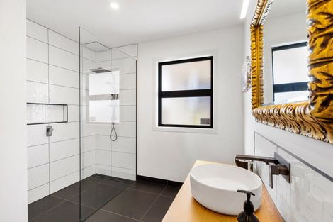 Photo of property in 27 Coronation Street, Ahuriri, Napier, 4110