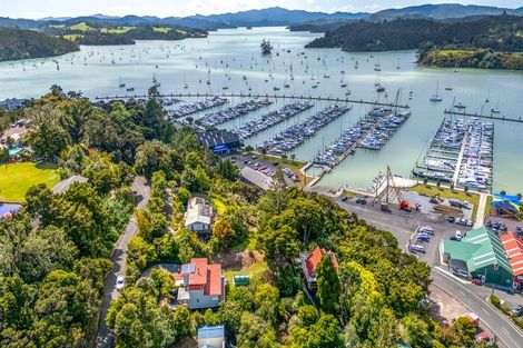 Photo of property in 4 Kellet Street, Opua, 0200
