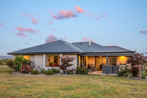 Photo of property in 57 Golden Road, Springvale, Alexandra, 9393