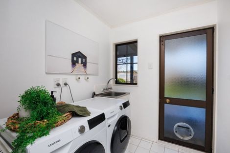 Photo of property in 141 Oxford Street, Ashhurst, 4810