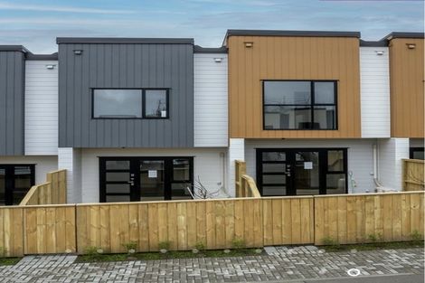 Photo of property in 17/36 Westgate Drive, Westgate, Auckland, 0614