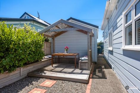 Photo of property in 28 Adelaide Street, Petone, Lower Hutt, 5012
