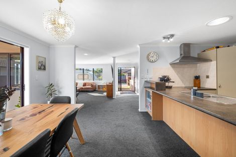 Photo of property in 5 Lomond Court, Pyes Pa, Tauranga, 3112