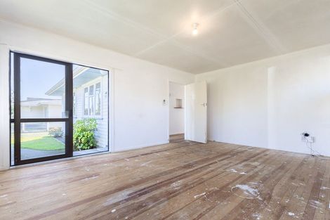 Photo of property in 48 Lupin Road, Otaki, 5512