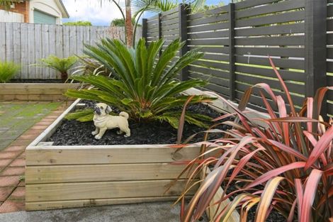 Photo of property in 6 Parkridge Way, Henderson, Auckland, 0612