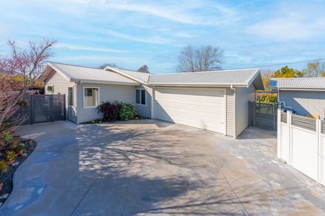 Photo of property in 1 Willow Drive, Taradale, Napier, 4112