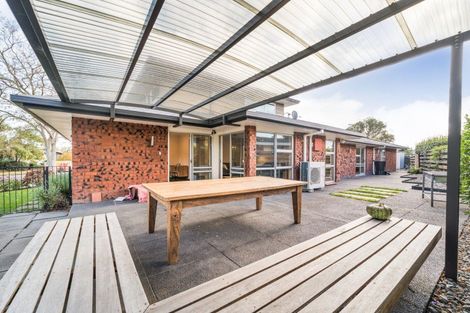 Photo of property in 8 Aintree Crescent, Awapuni, Palmerston North, 4412