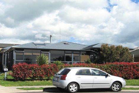 Photo of property in 17 Highcroft Place, Welcome Bay, Tauranga, 3112