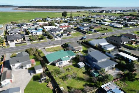 Photo of property in 23 Seabury Avenue, Foxton Beach, Foxton, 4815