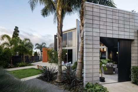 Photo of property in 30 Thornton Road, Cambridge, 3434