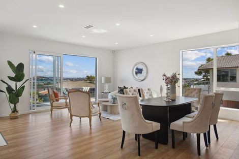 Photo of property in 39c Sorrel Crescent, Bucklands Beach, Auckland, 2012