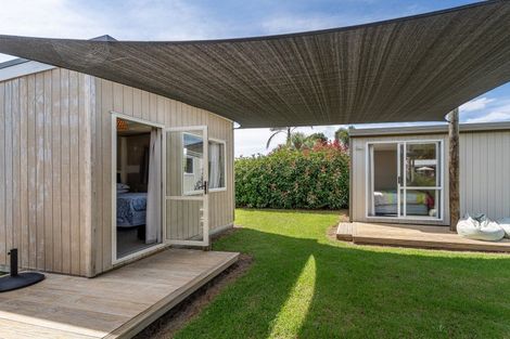 Photo of property in 26 Wells Place, Whitianga, 3510