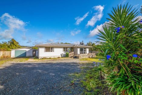 Photo of property in 19 Neumann Street, Kawakawa, 0210
