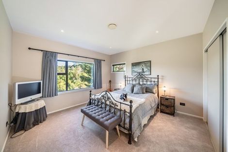 Photo of property in 67 Mount Marua Way, Timberlea, Upper Hutt, 5018