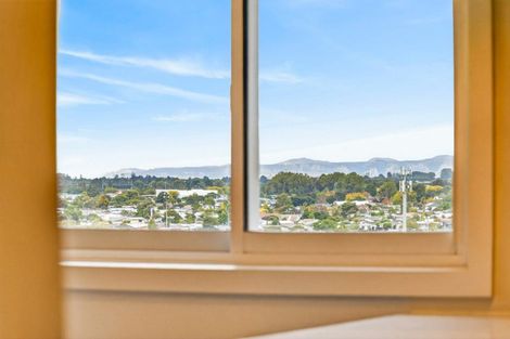 Photo of property in 77 Oak Road, Poraiti, Napier, 4112