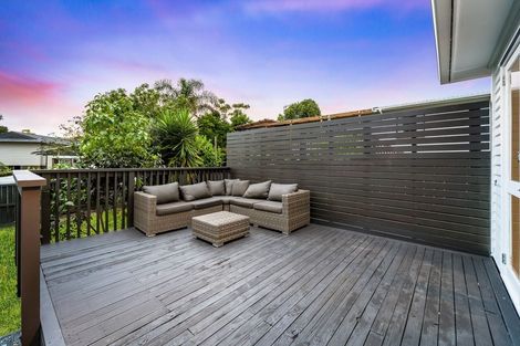 Photo of property in 15 Posa Avenue, Henderson, Auckland, 0612