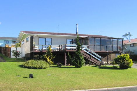 Photo of property in 37 Mera Road, Algies Bay, Warkworth, 0920