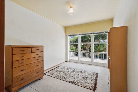 Photo of property in 18 Millbrook Road, Henderson, Auckland, 0612